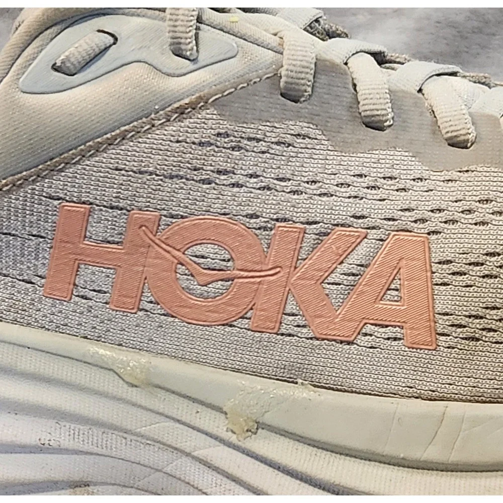 Hoka One‎ One Shoes Womens 9.5 Gray Pink Bondi 8 Sneakers Athleisure